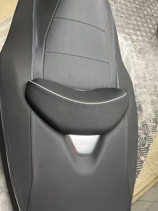 Asiento Yamaha Xmax 400
