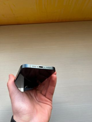 iPhone 13 negro 256GB 85% Batería