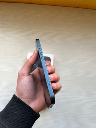 iPhone 13 negro 256GB 85% Batería