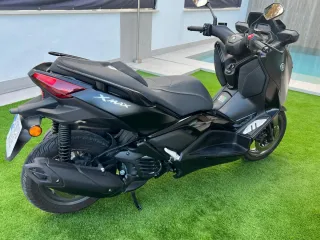 Yamaha XMAX 125 Tech MAX