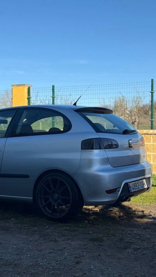 SEAT Ibiza 2003