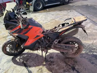 KTM 1290 Super Adventure 2022