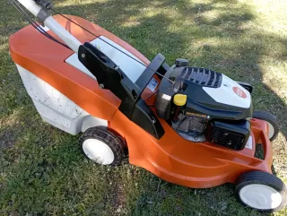 Cortacésped Gasolina STIHL RM 448 PC