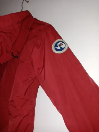 Chaqueta Napapijri Niño Roja talla 8 años