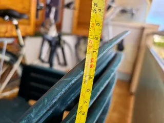 Sillas de resina verdes para terraza