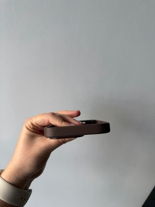 Funda Guess iPhone 14 Pro Marrón