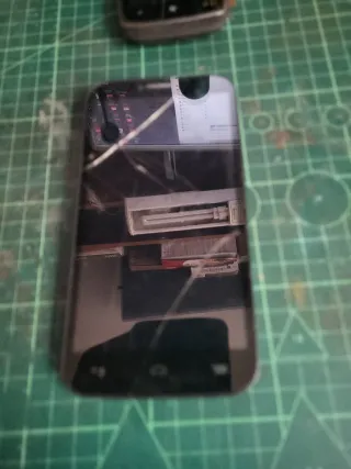 Varios teléfonos móviles Alcatel y Nokia,Samsung,