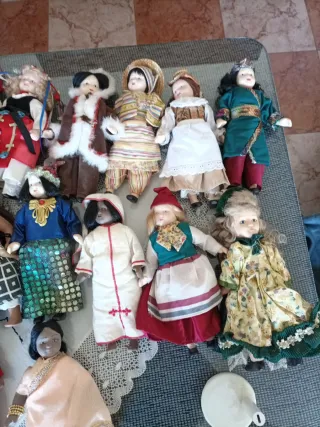 Colección Muñecas Porcelana Mundo