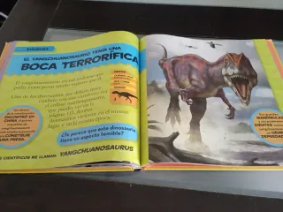 Mi primer gran libro de los dinosaurios