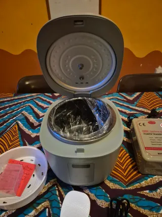 Olla Arrocera Japonesa con Convertidor