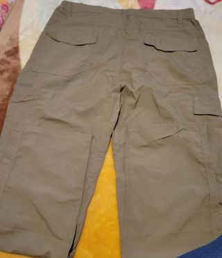 Conjunto Cargo Camisa Polo y Pantalón Talla M