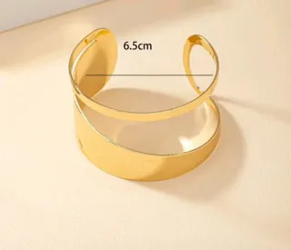 Pulseras Doradas Set