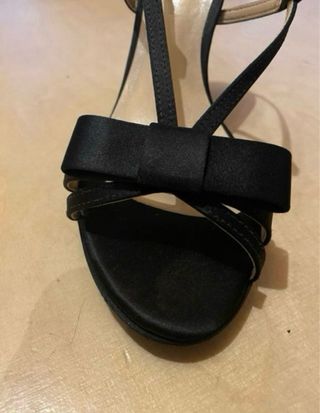 Zapatos de tacón de fiesta