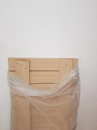 Cabecero de madera nuevo