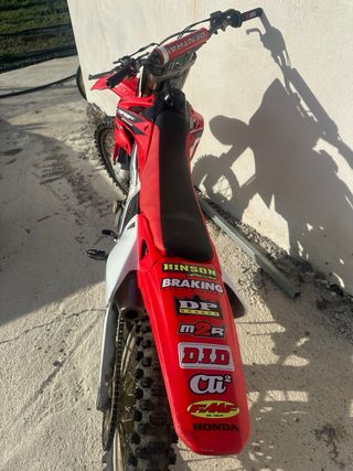 Honda CRF 250R Moto Cross vendo o cambio