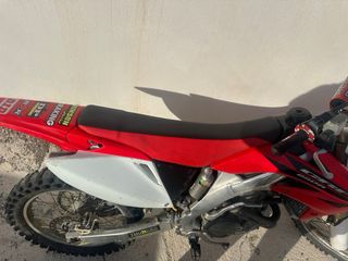 Honda CRF 250R Moto Cross vendo o cambio