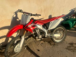 Honda CRF 250R Moto Cross vendo o cambio