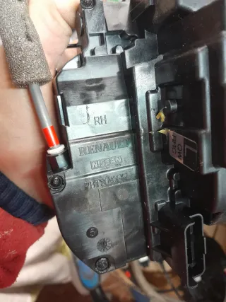 Cerradura Renault Nissan RH