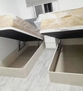 Camas nuevas de fábrica