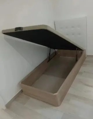 Camas nuevas de fábrica