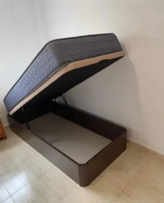 Camas nuevas de fábrica