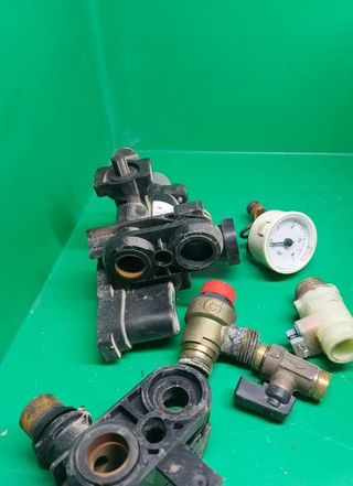 REPUESTOS DE CALDERA FERROLI DIVATOP F37