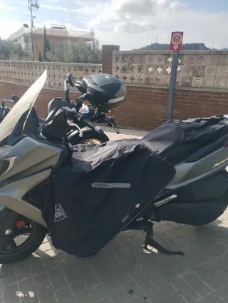 Manta Tucano impermeable Kymco SuperDink