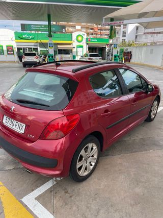 Peugeot 207 2007 con techo solar