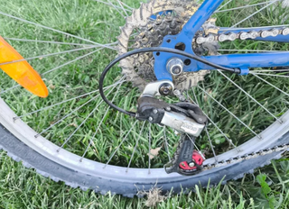 Bicicleta B'twin azul paseo ciudad