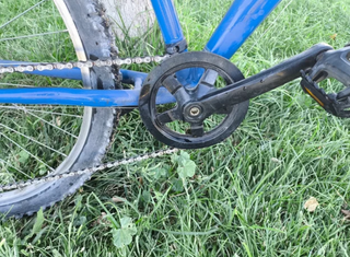 Bicicleta B'twin azul paseo ciudad