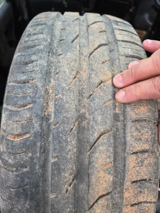 Jantes 4x108 com pneus Peugeot 306