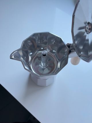 Cafetera Italiana Bergner Blanca