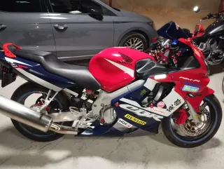 Honda CBR 600 F4i 2002