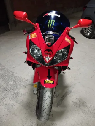 Honda CBR 600 F4i 2002