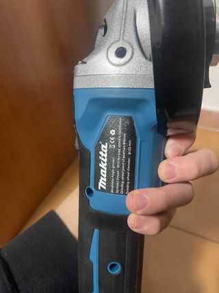 Smerigliatrice Radiale makita 18volt