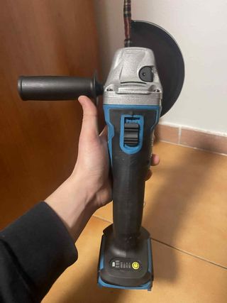 Smerigliatrice Radiale makita 18volt