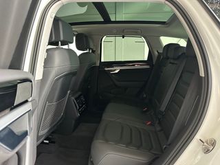 VOLKSWAGEN Touareg eHybrid Eleg 3.0 V6 TSI Tip 4M
