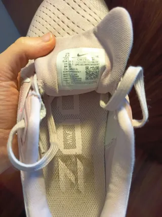 Nike Air Zoom Pegasus 38 Rosa