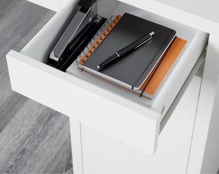 Escritorio Ikea 105x50 + Silla Blanca