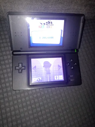 Nintendo DS Negra + Juegos