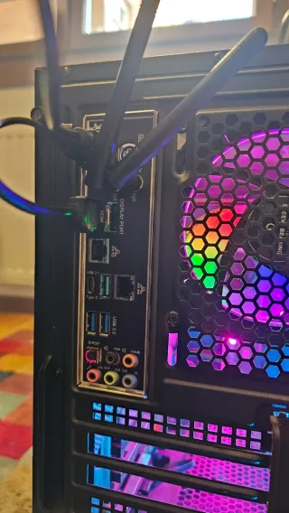 PC Intel i5-9600K | ASRock Z370 Taichi (Gama Alta)