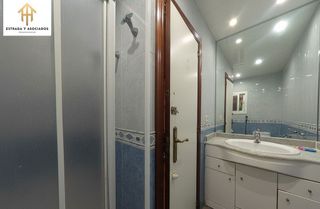 Piso en venta en Les Planes en Hospitalet de Llobregat, L´