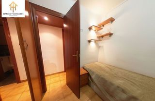 Piso en venta en Les Planes en Hospitalet de Llobregat, L´