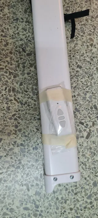 Pantalla 2x2m con mando a distancia