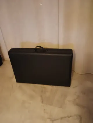 Camilla de masaje portátil