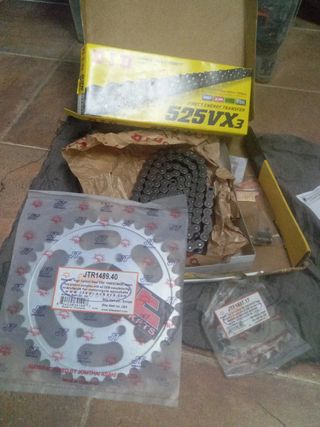 Cadena DID 525VX3 ZX10R 2006 2007