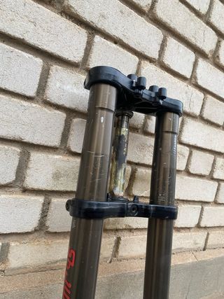 Horquillas invertidas Showa Derbi Senda