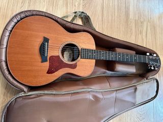 Taylor GS Mini Electroacústica ES-Go