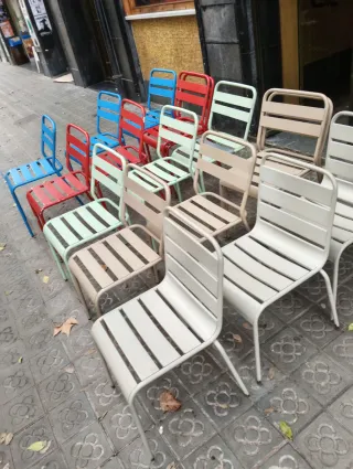 Sillas metálicas de exterior