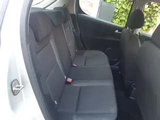 Peugeot 207 2012